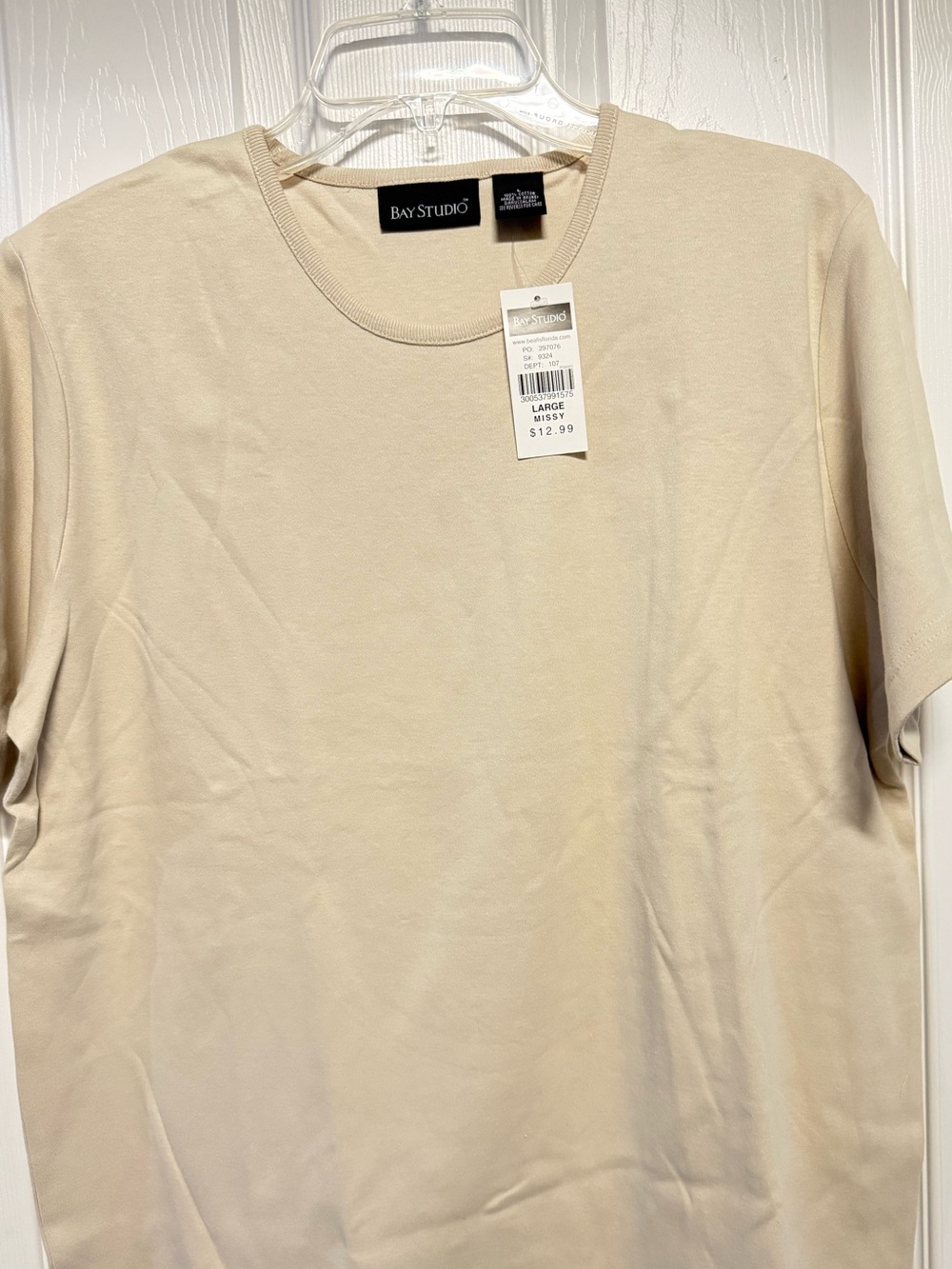 Bay Studio Women’s Classic Crew Neck T-Shirt — Beige L